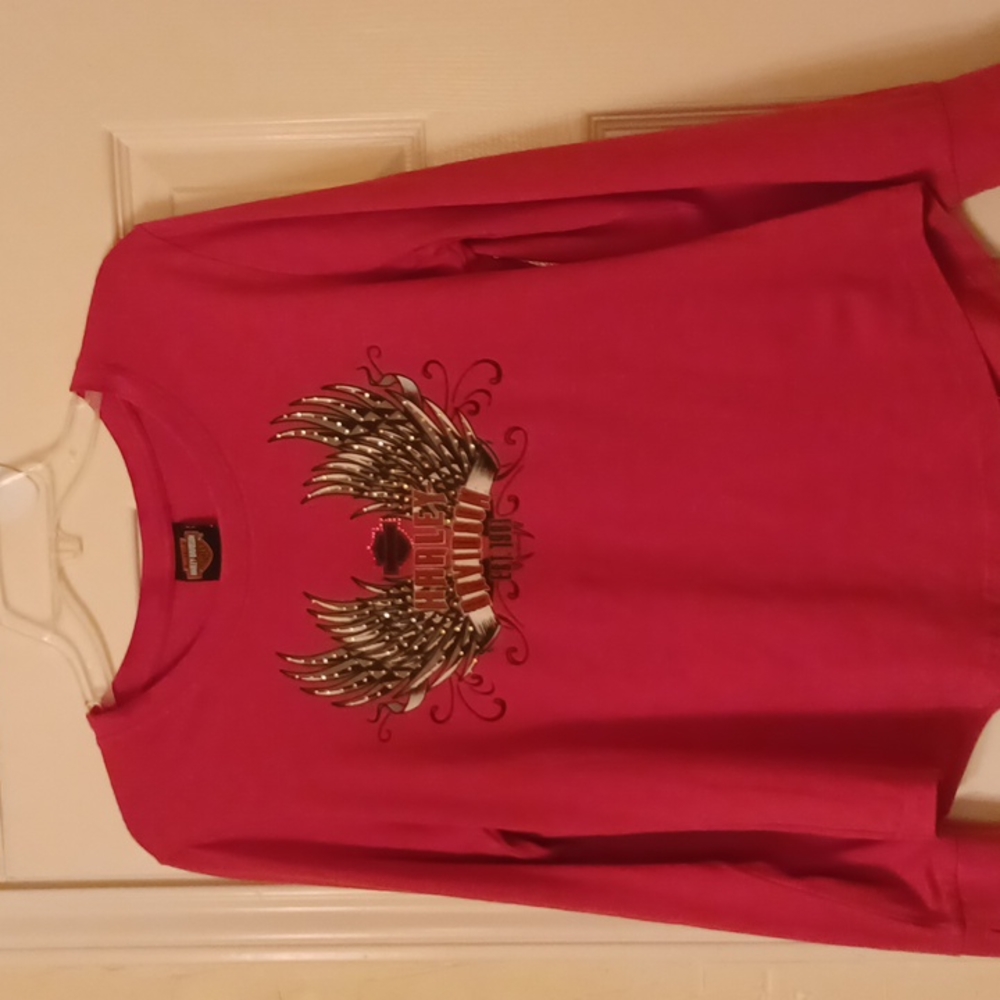 Ladies Harley Davidson long sleeved tshirt